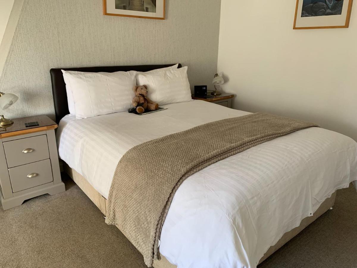 The Middleham Bed & Breakfast วิทบี ภายนอก รูปภาพ