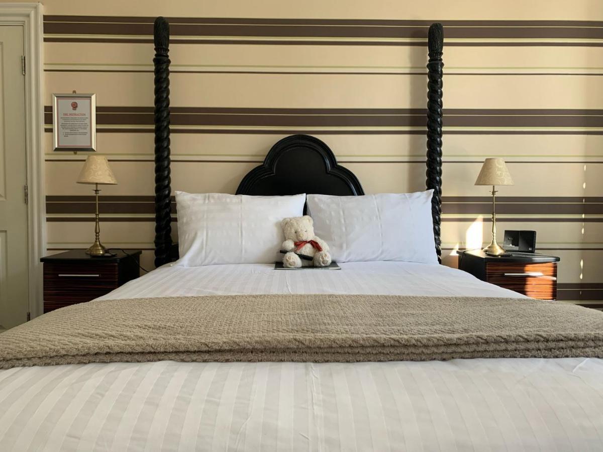 The Middleham Bed & Breakfast วิทบี ภายนอก รูปภาพ