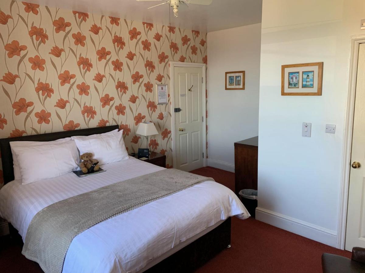 The Middleham Bed & Breakfast วิทบี ภายนอก รูปภาพ