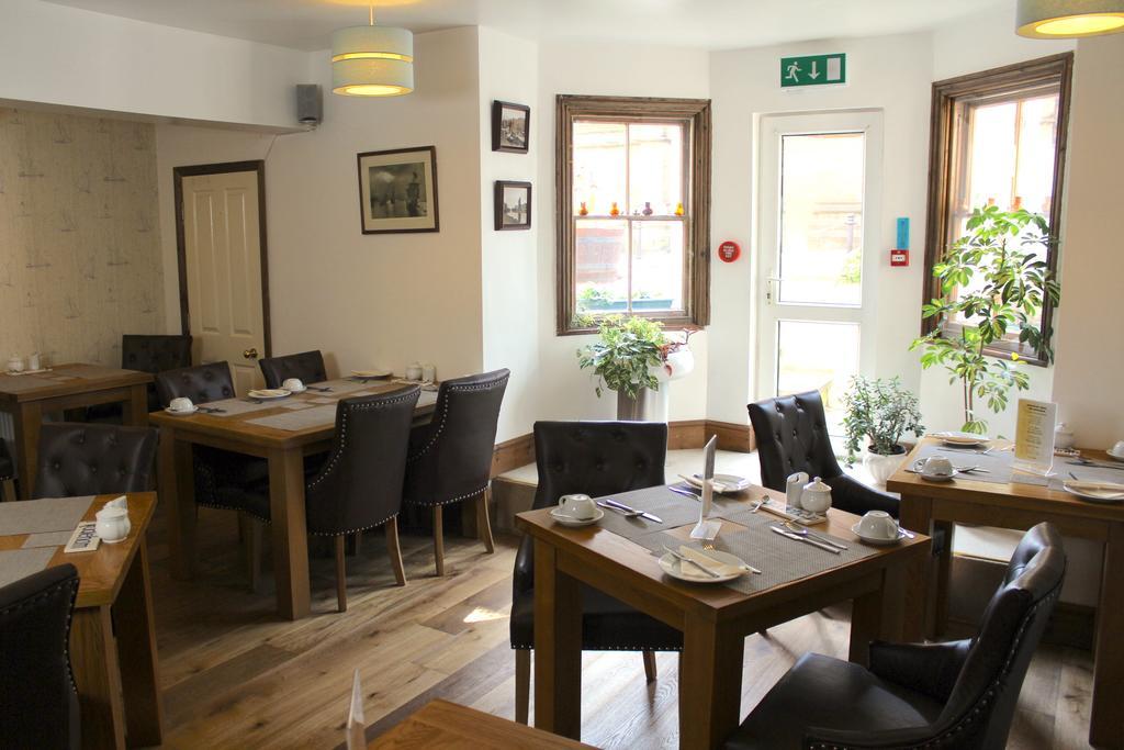 The Middleham Bed & Breakfast วิทบี ภายนอก รูปภาพ
